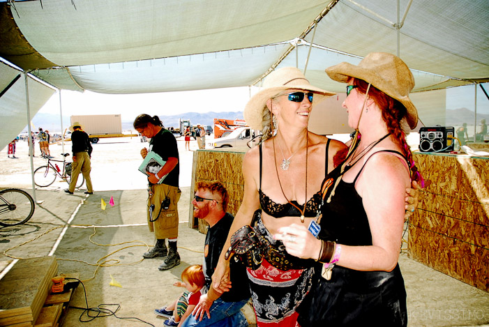 BURNING MAN 2007 - NEON DAYS (MAN I)