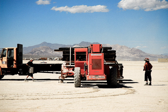 BURNING MAN 2007 - NEON DAYS (MAN I)