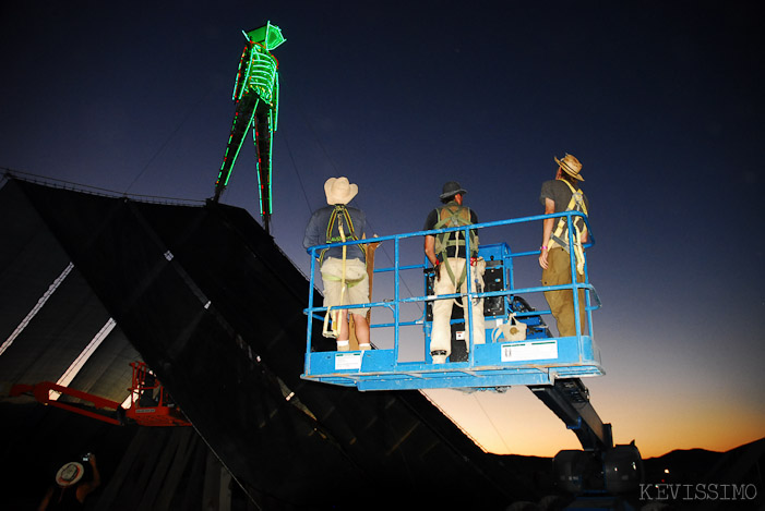 BURNING MAN 2007 - NEON DAYS (MAN I)