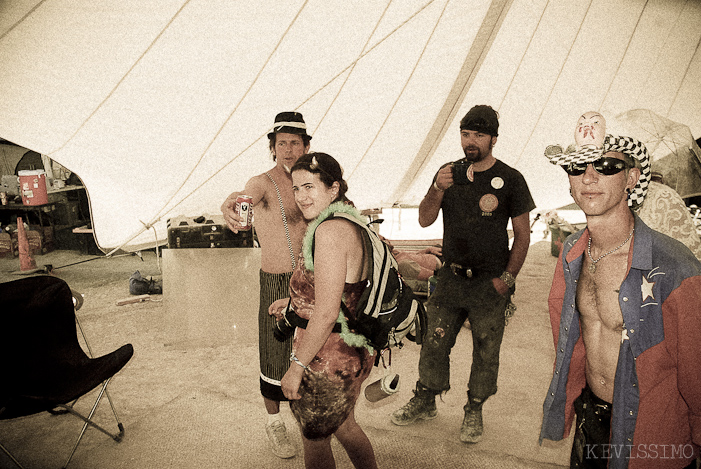 BURNING MAN 2007 - TUESDAY (AND BEGINNING OF THE REBUILD)