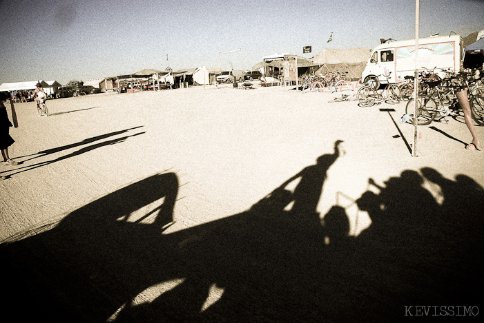 BURNING MAN 2007 - TUESDAY (AND BEGINNING OF THE REBUILD)