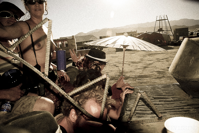 BURNING MAN 2007 - TUESDAY (AND BEGINNING OF THE REBUILD)