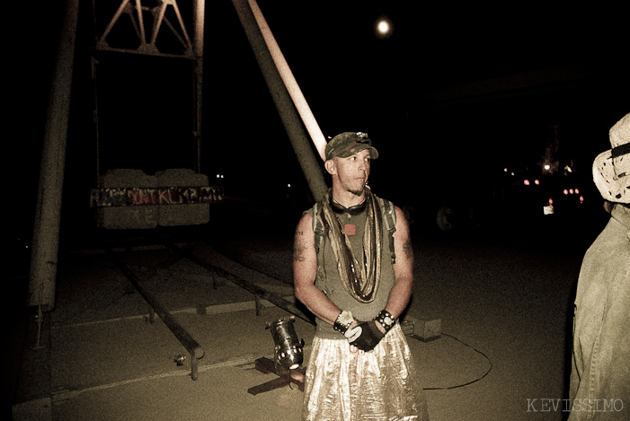 BURNING MAN 2007 - TUESDAY (AND BEGINNING OF THE REBUILD)