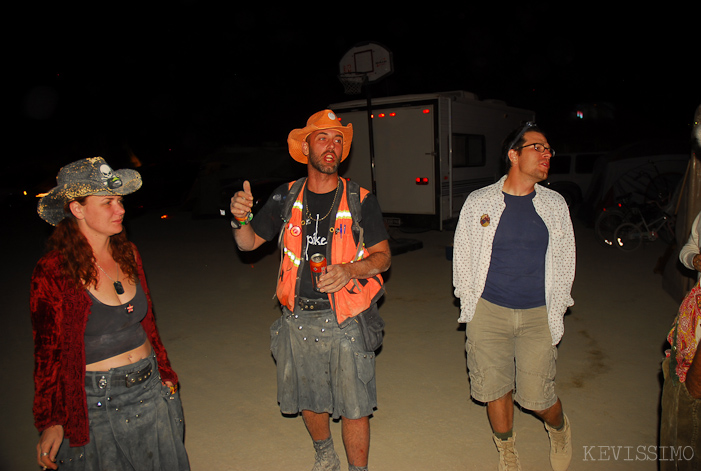 BURNING MAN 2007 - TUESDAY (AND BEGINNING OF THE REBUILD)