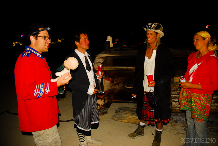 BURNING MAN 2007 - TUESDAY (AND BEGINNING OF THE REBUILD)