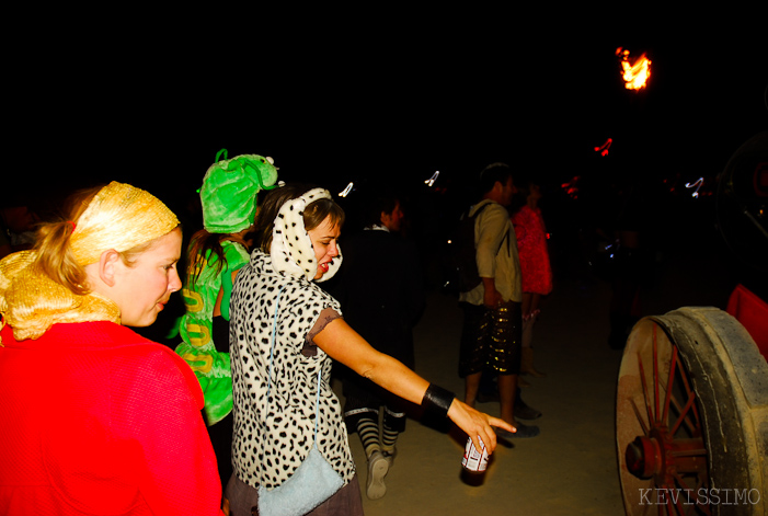 BURNING MAN 2007 - TUESDAY (AND BEGINNING OF THE REBUILD)