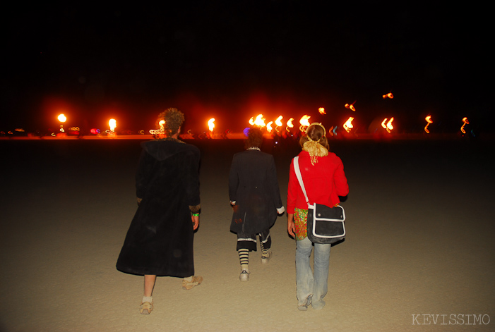 BURNING MAN 2007 - TUESDAY (AND BEGINNING OF THE REBUILD)