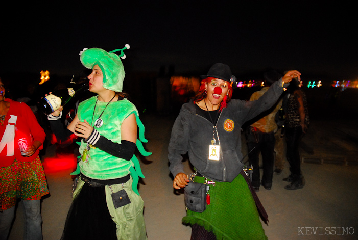 BURNING MAN 2007 - TUESDAY (AND BEGINNING OF THE REBUILD)