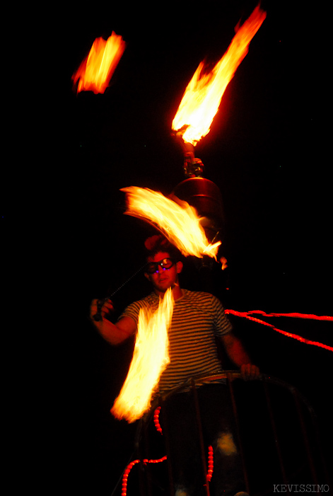 BURNING MAN 2007 - TUESDAY (AND BEGINNING OF THE REBUILD)