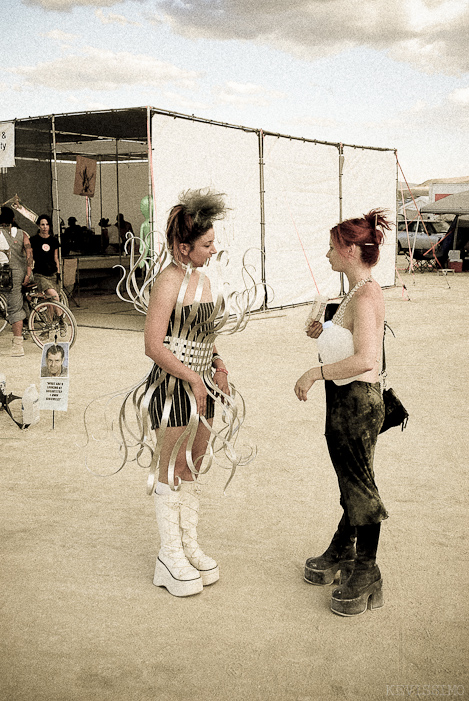 BURNING MAN 2007 - WEDNESDAY (MAN II AND NEON NIGHT)