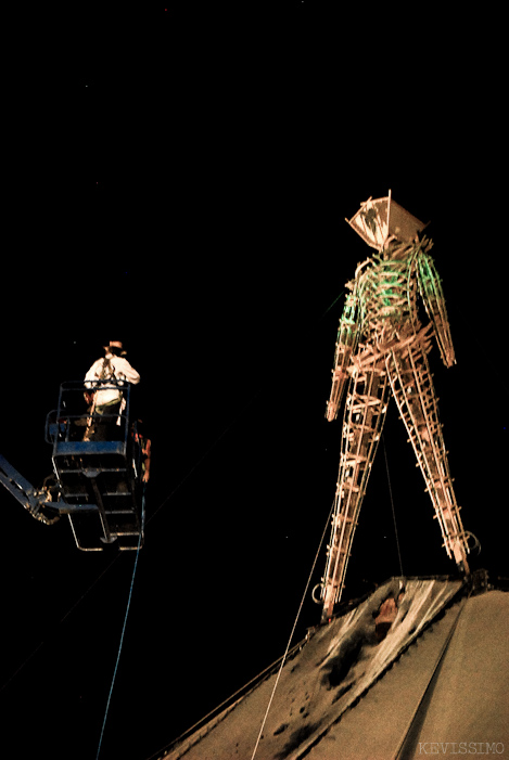 BURNING MAN 2007 - THURSDAY (MAN II LIGHTING)