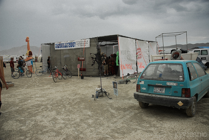 BURNING MAN 2007 - FRIDAY (AND DOUBLE RAINBOWS)