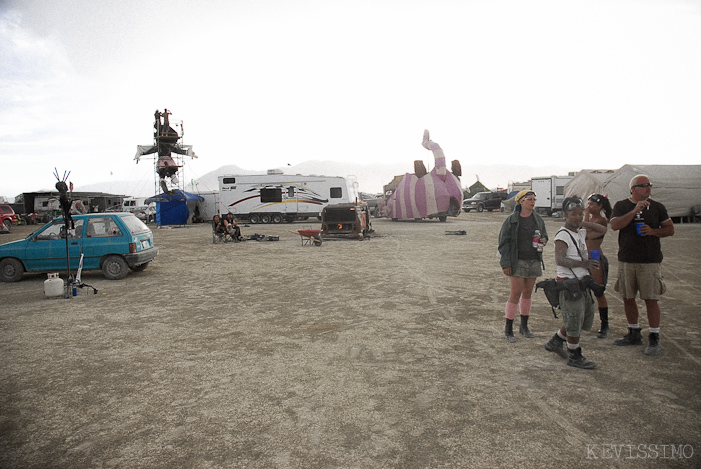 BURNING MAN 2007 - FRIDAY (AND DOUBLE RAINBOWS)