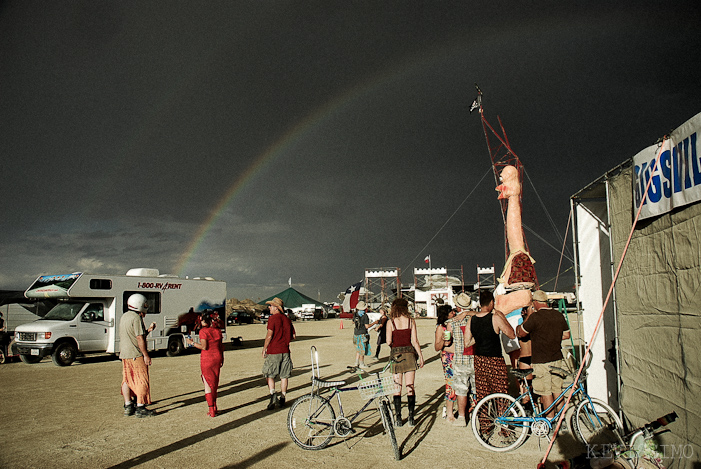 BURNING MAN 2007 - FRIDAY (AND DOUBLE RAINBOWS)