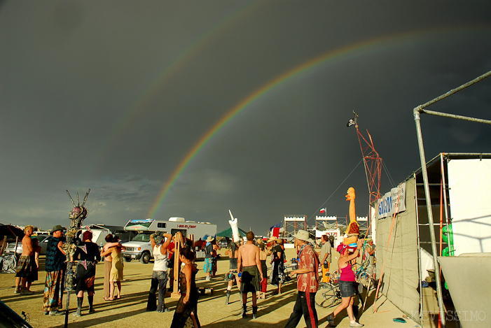 BURNING MAN 2007 - FRIDAY (AND DOUBLE RAINBOWS)