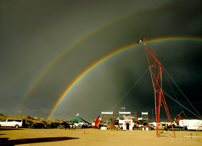 BURNING MAN 2007 - FRIDAY (AND DOUBLE RAINBOWS)