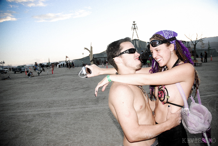 BURNING MAN 2007 - FRIDAY (AND DOUBLE RAINBOWS)