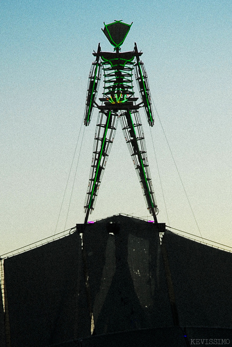 BURNING MAN 2007 - FRIDAY (AND DOUBLE RAINBOWS)